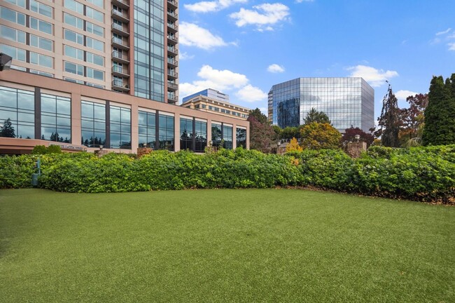 Building Photo - Luxurious Urban Bellevue Living