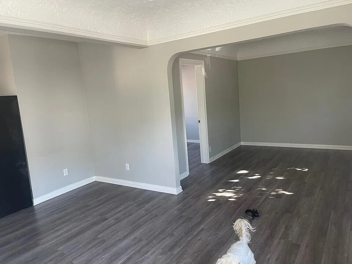 Building Photo - 1111 Blake Ave