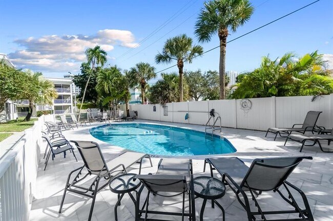 Building Photo - 1439 S Ocean Blvd