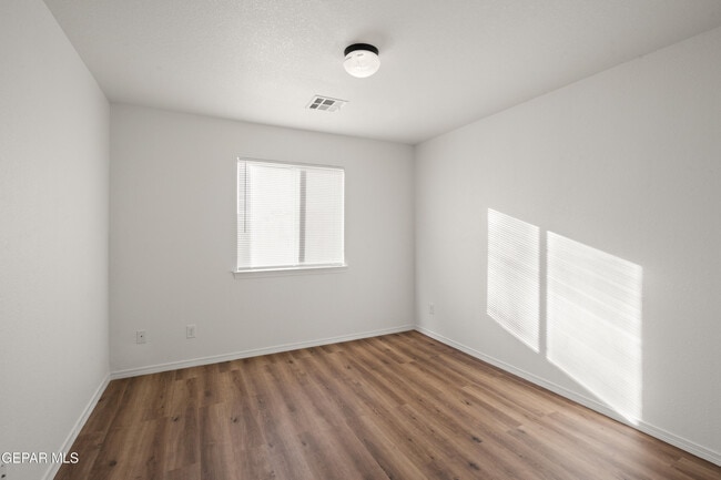 Building Photo - 3177 Samantha Rae Pl