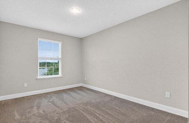 Building Photo - 411 Narrowleaf Dr