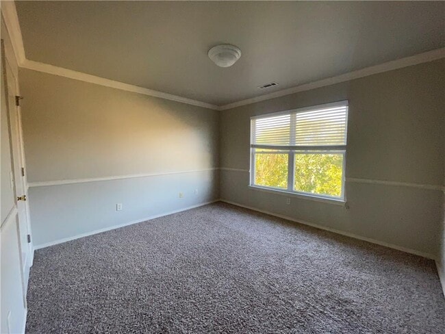 Building Photo - 3400 SW Deerfield Blvd