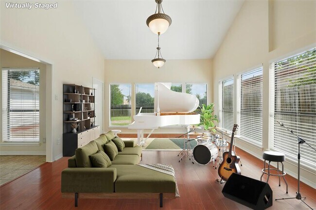 Building Photo - 3554 Ashfield Dr