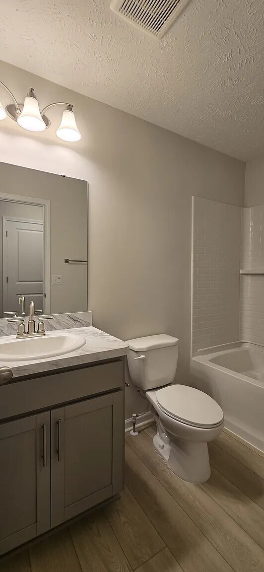 Building Photo - 3472 Bushwillow Dr