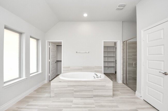 Building Photo - 4412 Mesquite Terrace Dr