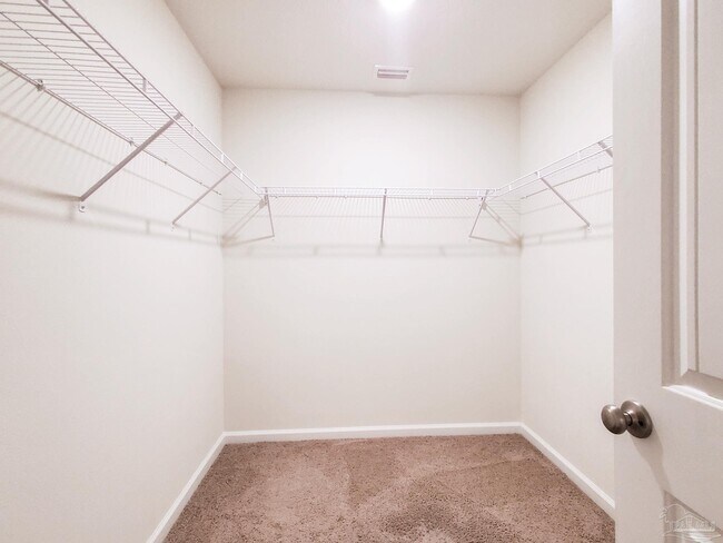 Building Photo - 5810 Paddock Way