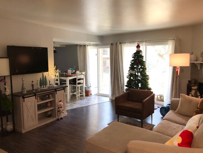 Building Photo - 7784 S Sunbird Way