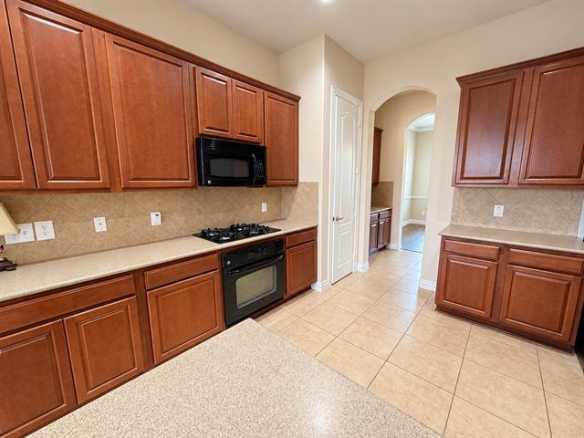 Building Photo - 1572 Barksdale Dr
