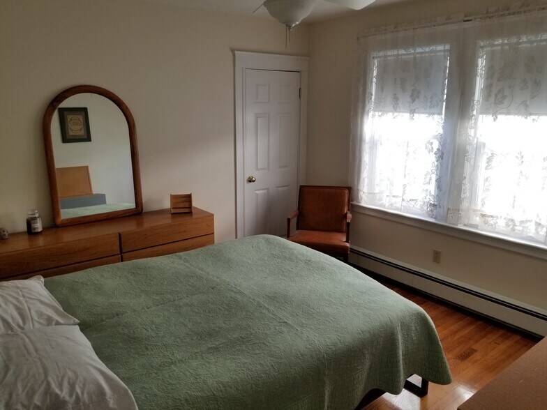 Bedroom 1 - 275 Medford St