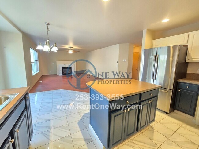 Building Photo - 18224 80th Ave Ct E