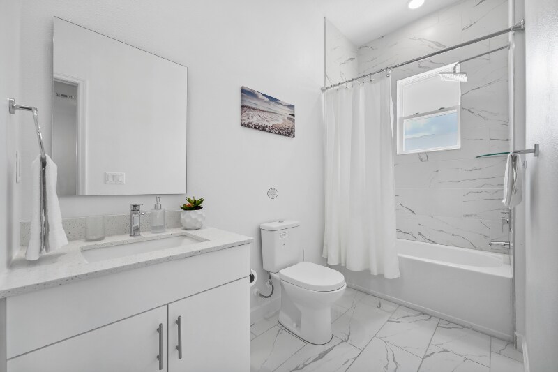 Building Photo - 312 Famagusta Dr