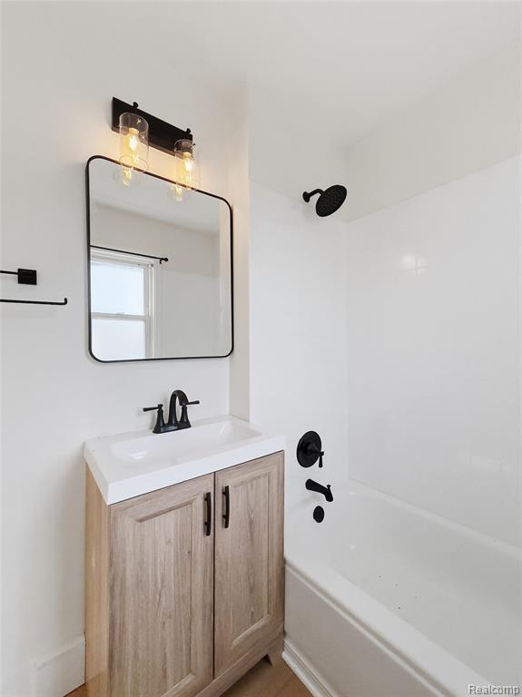 Building Photo - 41 W George Ave