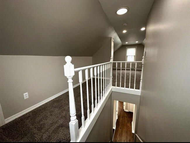 Upstairs bedroom - 19621 Avalon St