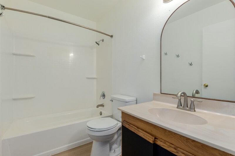 Building Photo - 11350 W Tennessee Ave