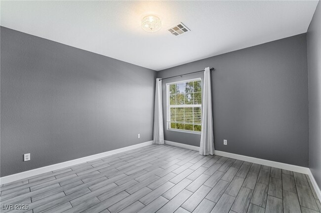 Building Photo - 683 Ambling Gait Ave