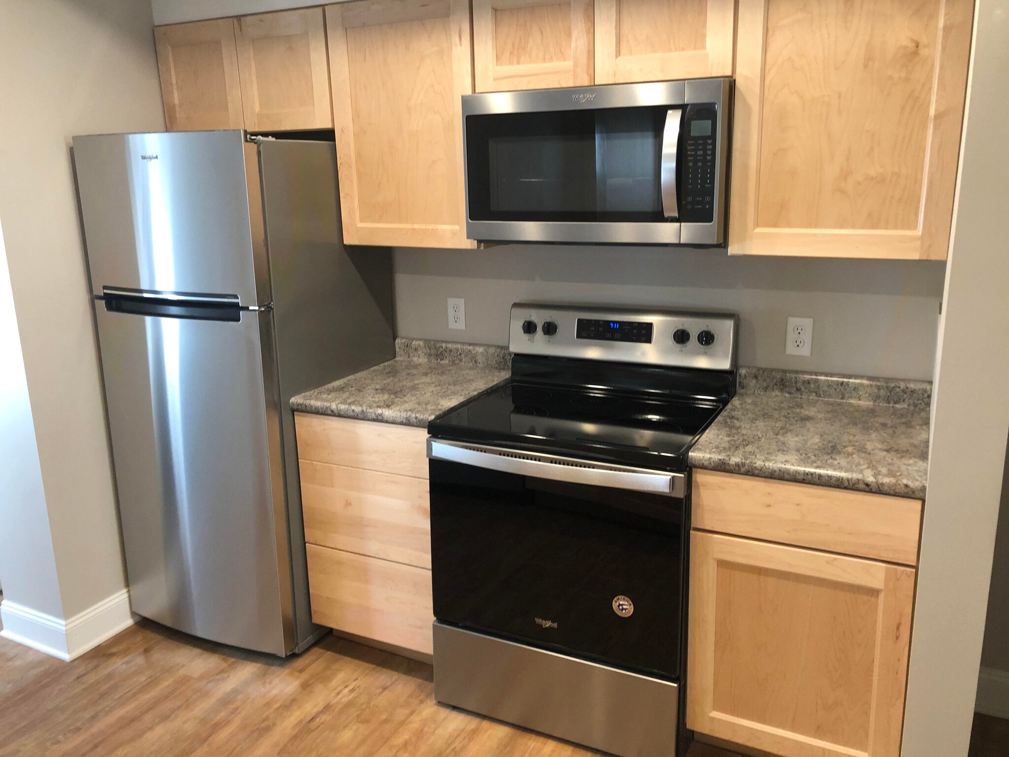 Building Photo - 79 Spruce St