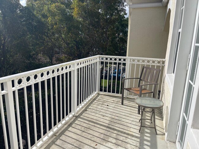 Building Photo - 9849 Baywinds Blvd