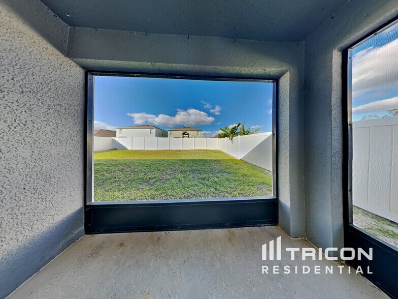 Building Photo - 5131 Star Ruby Ave