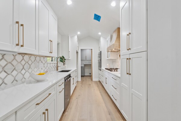 Building Photo - 1542 Lavista Rd NE