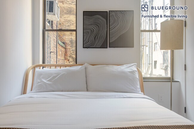 Building Photo - 103 Mosco St