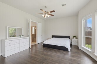 Building Photo - 11218 Oudney Ct