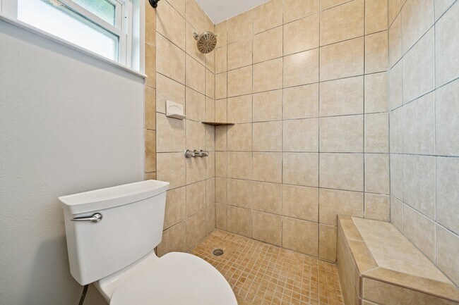 Building Photo - 3908 Colorado Ave