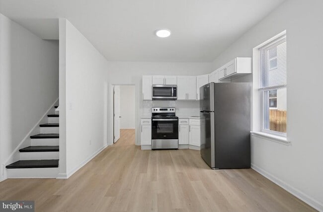 Building Photo - 1304 N Conestoga St