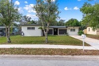 Building Photo - 137 Jay Dr