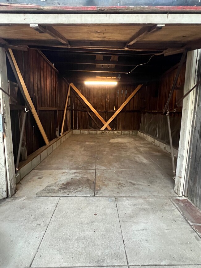 Garage for additional storage - 1642 La Fayette Rd