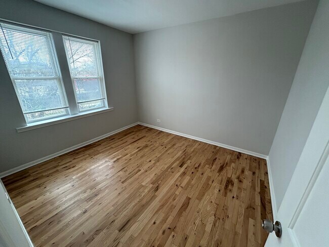 Building Photo - 7153 W Grand Ave