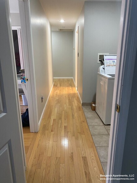 Building Photo - 20 Benton Rd