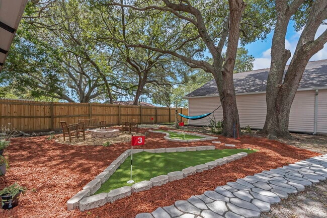 Building Photo - 6501 64th Ave N