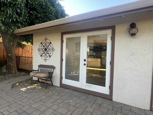 Building Photo - 455 Marshall Ave