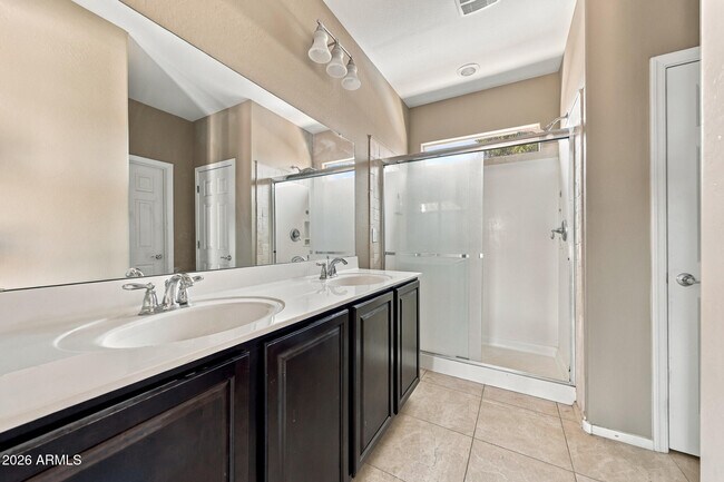 Building Photo - 25954 W Potter Dr