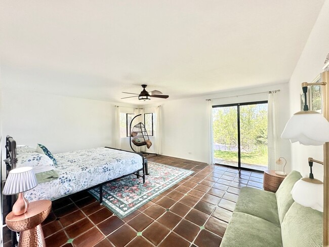 Building Photo - 1650 Winterwarm Dr