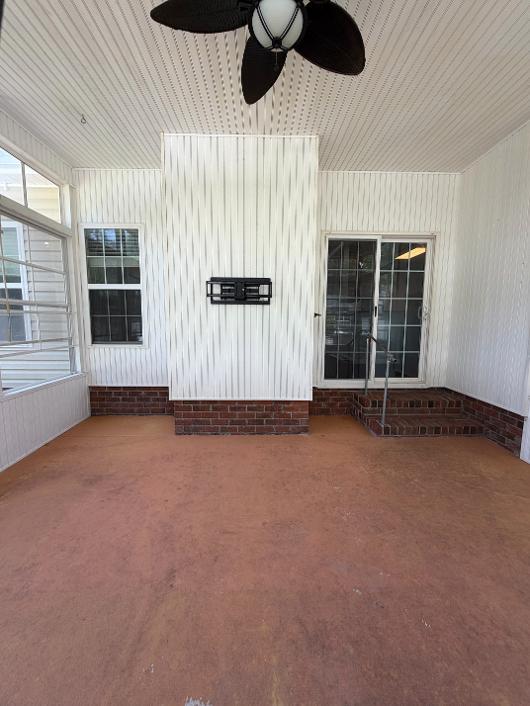 Sunroom - 101 Palisades Way