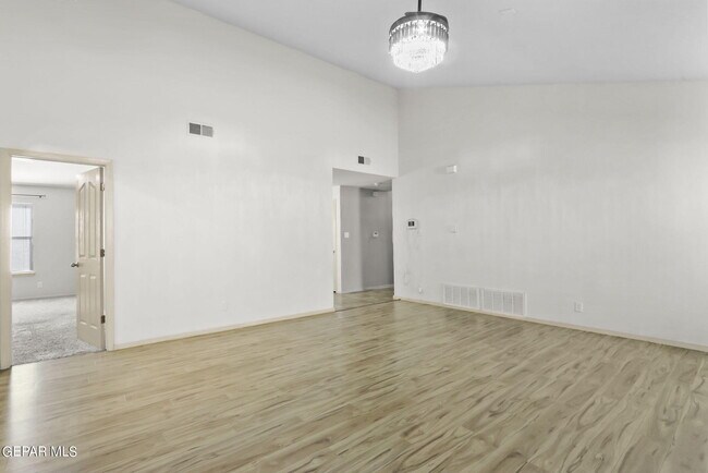 Building Photo - 14438 Miguel Terrazas Dr