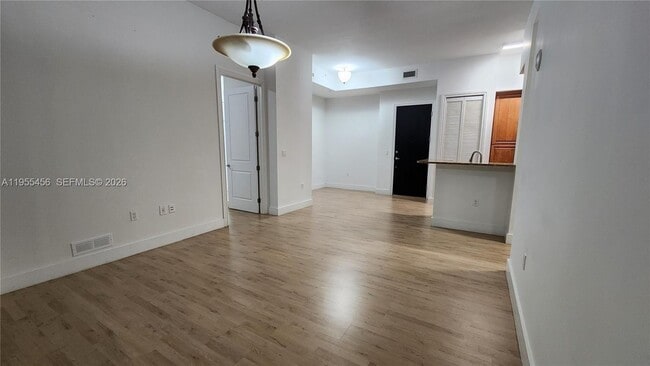 Building Photo - 1805 Ponce de Leon Blvd