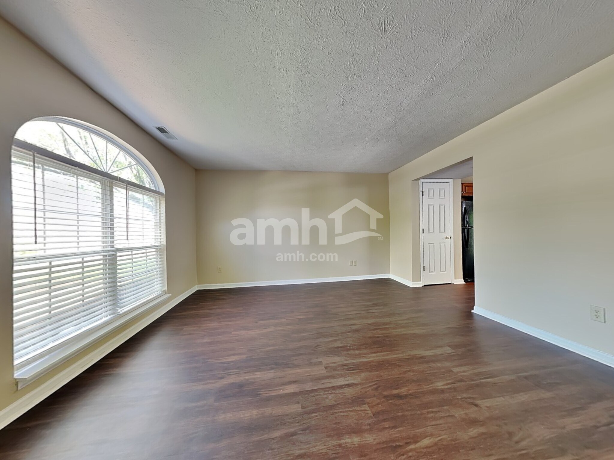 Building Photo - 10875 Cannonade Ct