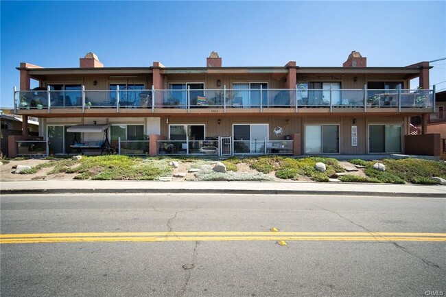 Building Photo - 1412 Buena Vista