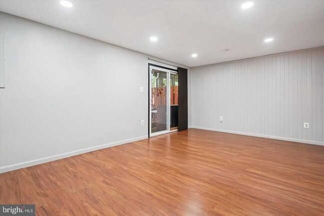 Building Photo - 3226 Foothill St