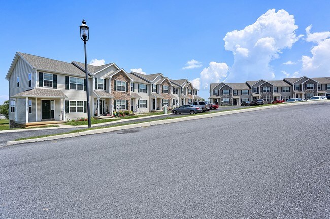 Building Photo - Marsh Run Townhomes