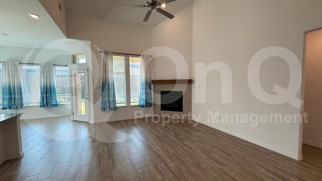 Building Photo - 1207 Sweetgum St