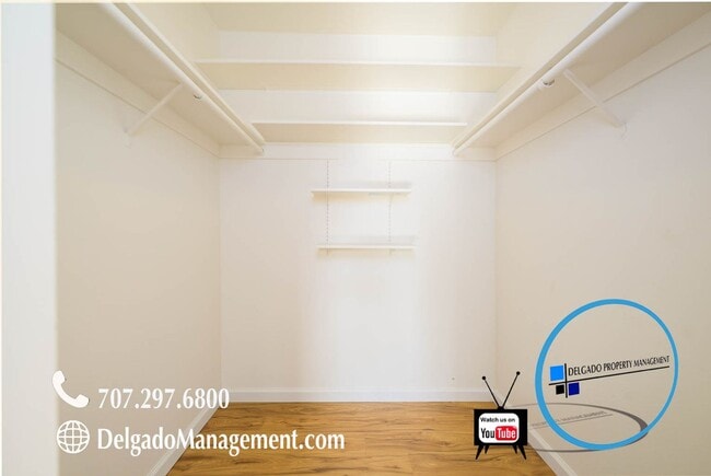 Building Photo - Benicia Southampton Hills 3bed house