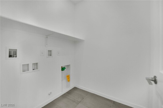 Building Photo - 11476 Panoledge Ave