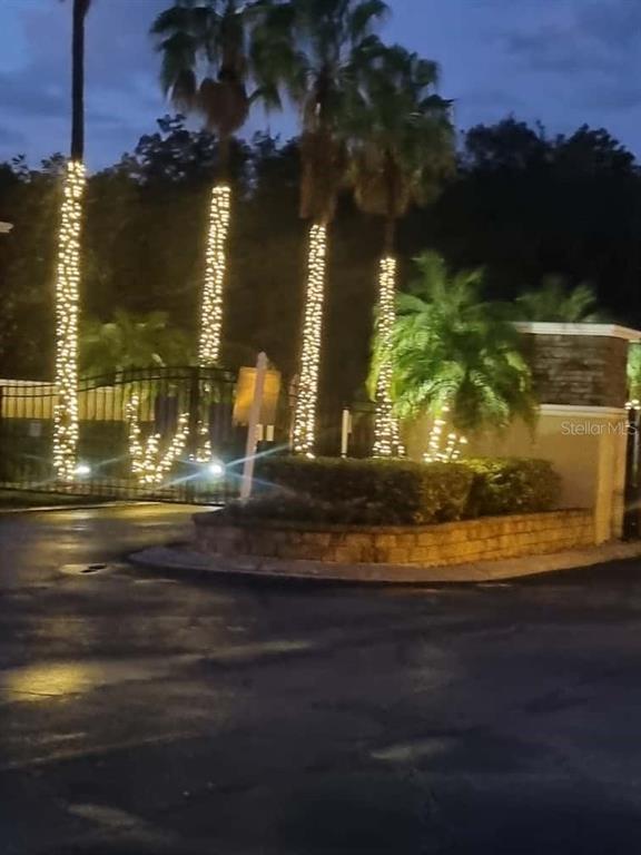 Building Photo - 3106 Ashland Ln N