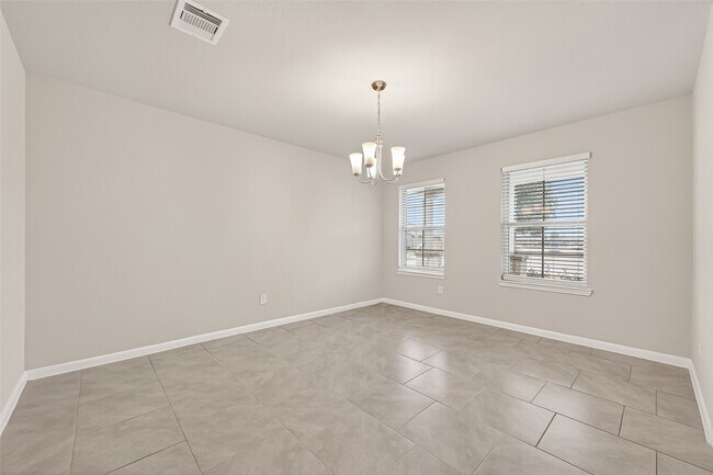 Building Photo - 18343 Stablewood Manor Trail