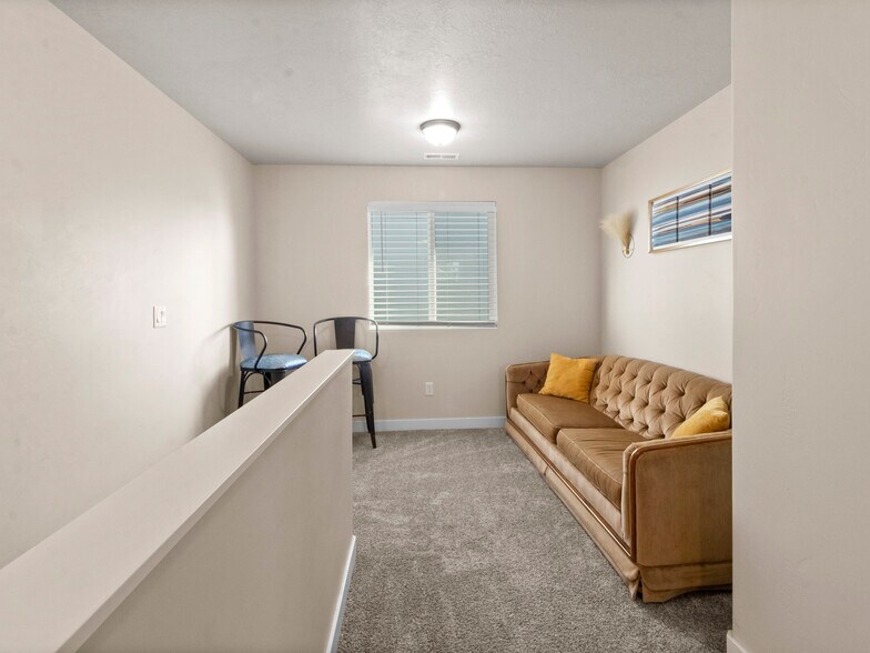 Building Photo - 3231 S Burkhill Ln