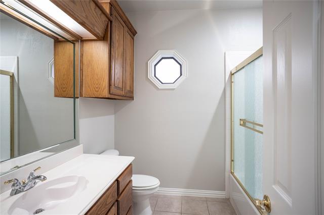 Building Photo - 250 Timberleaf Dr