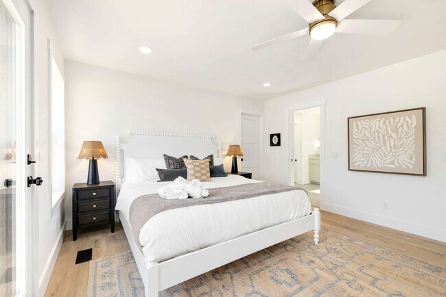 Building Photo - 89 Mayfair Dr